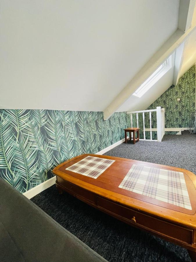 Fishponds Lodge Bristol Exterior photo